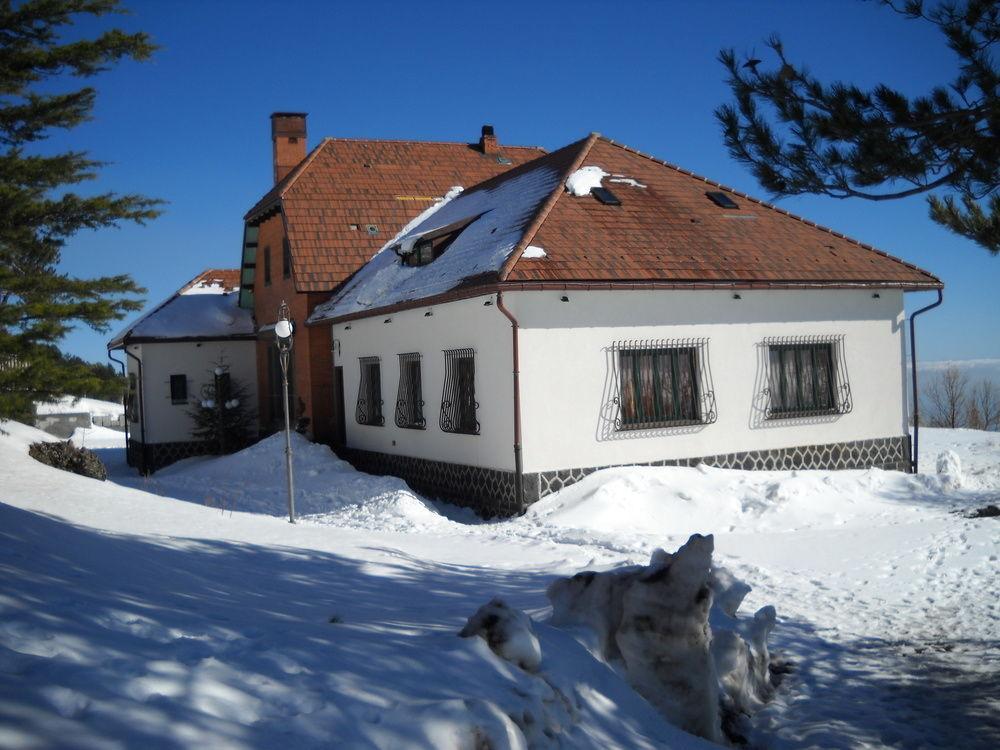 Hotel Villa Dorata Nicolosi Exterior photo
